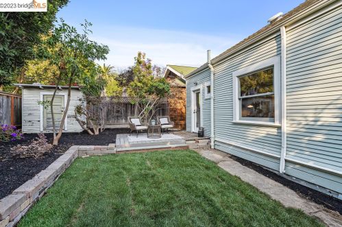 4143 Howe St, Oakland CA 94611-5117 exterior