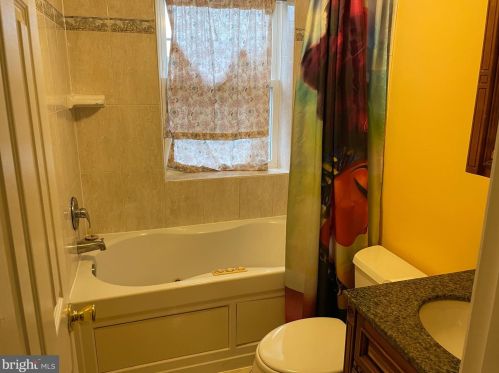 3868 9th St, Washington DC  20032-4030 exterior