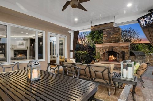 1921 Windward Ln, Newport Beach CA  92660-3816 exterior