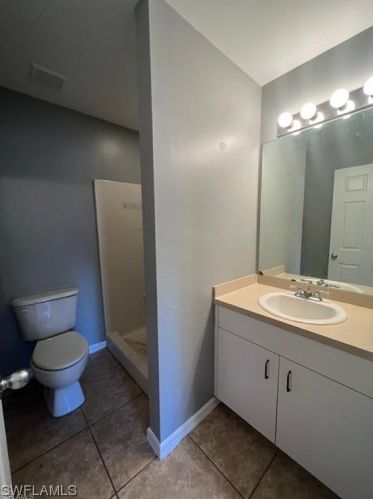 231 Meadow Rd, Lehigh Acres FL  33973-6620 exterior