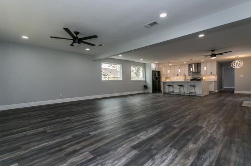 7717 Deaver Dr, Fort Worth, TX 76180-6221
