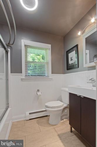 41 Roosevelt Blvd, Lancaster PA 17601-4039 exterior