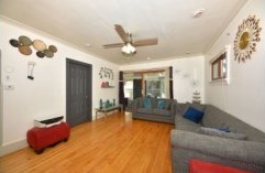 445 75th St, Milwaukee WI  53213-3521 exterior