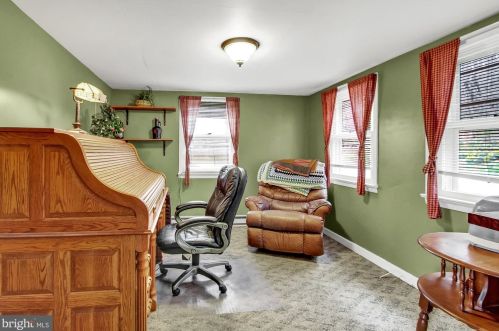 3243 Galen Hall Rd, Swartzville PA  17569-9580 exterior