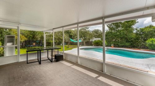 275 Walnut Ave, Orange City FL  32763-6036 exterior