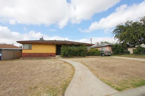 2008 Avondale Dr, Bakersfield, CA 93306-4602