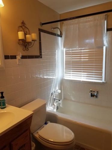 731 Highland Ave, Latrobe PA  15650-1624 exterior