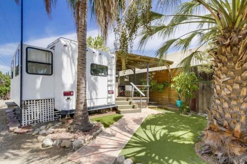 1247 Flamingo Ave, El Cajon CA  92021-3325 exterior