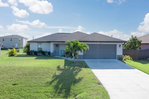 1123 4th Pl, Cape Coral FL  33990-0028 exterior