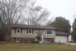 716 Water St, Watertown, WI 53098-2213