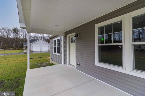 6863 Lamb Ct, Laurel, DE 19956