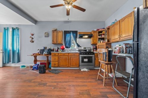 1726 Concordia St, Pittsburgh PA  15210-3934 exterior