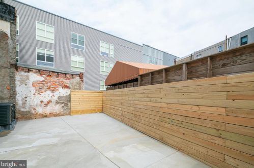 1645 Germantown Ave, Philadelphia PA 19122-3017 exterior