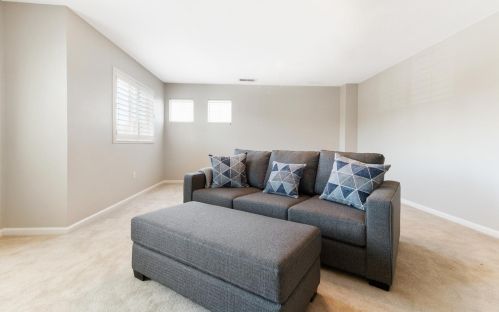 4533 Visions Dr, Turlock CA  95382-8332 exterior
