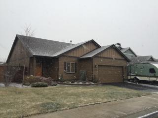 1247 18th St, Eagle Crest, OR 97756-8189