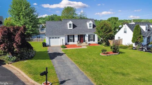 5624 Reardon Ln, Woodbridge VA  22193-3756 exterior