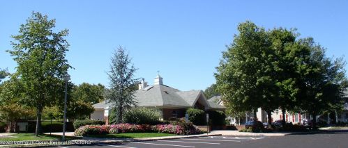 76 Players Cir, Tinton Falls NJ  07724-3805 exterior