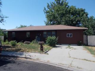 1148 Pine Pl, Ontario, OR 97914-4243