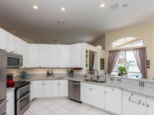 1881 140th Ter, Hollywood FL  33028-2846 exterior