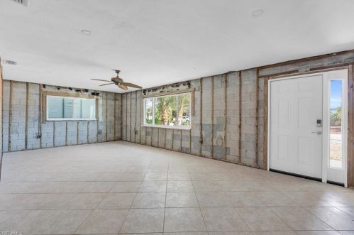 193 Hibiscus Dr, Fort Myers Beach FL  33931-3831 exterior