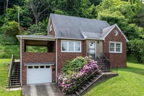 624 Marie St, Glassport, PA 15045-1129
