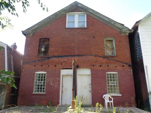 2346 Main St, Pittsburgh, PA 15235-3639