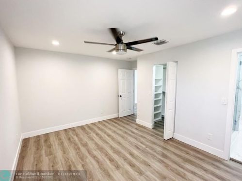 3591 177th Ave, Hollywood FL  33029-1666 exterior