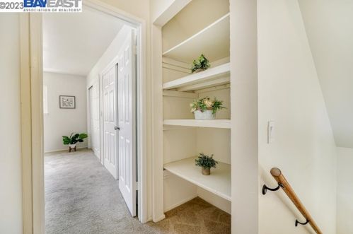 1549 Woodland Dr, West Pittsburg CA  94565-5633 exterior