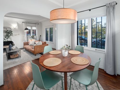 4762 Mountain View Dr, San Diego CA  92116-2250 exterior