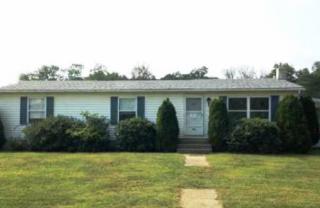 483 Washington Dr, Walnutport, PA 18088-9301