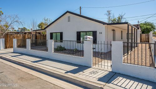 34 Oak St, Gilbert, AZ 85233-5410