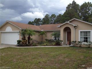 2430 29th Ave, Naples, FL 34120-7540