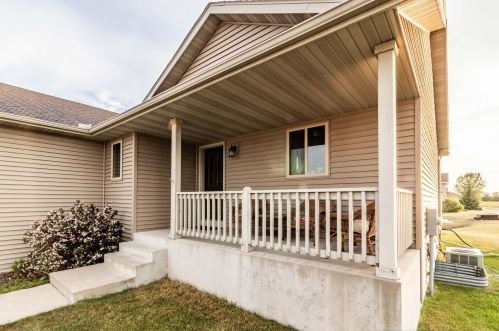 437 22nd Ave, Sartell MN  56377-2469 exterior