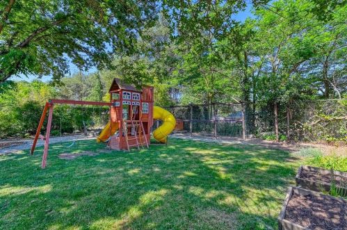 3428 Colvin Dr, Loomis CA  95650-9201 exterior