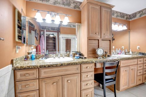 9911 Majestic Way, Boynton Beach FL  33437-3303 exterior
