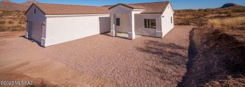 1182 Paseo Matamoros, Nogales, AZ 85648-6901