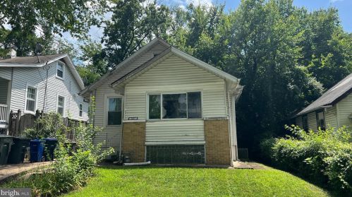 1427 Jackson St, Washington, DC 20017-2952