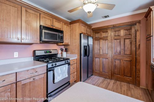 1229 Sylvania Pl, Lacey NJ  08731-4440 exterior