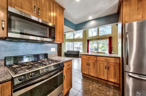 1394 Matheson Dr, South Lake Tahoe CA  96150-8014 exterior