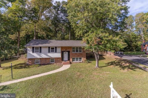 12986 Orleans St, Woodbridge, VA 22192-3734