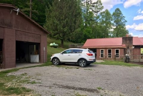 1130 Johns Run, Jeriel, KY 41143-7770