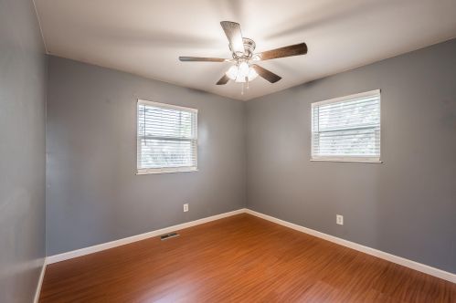 1815 Nebraska Dr, Xenia OH  45385-4841 exterior