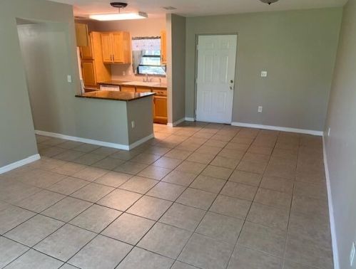 2257 Flower Tree Cir, Melbourne FL  32935-3352 exterior