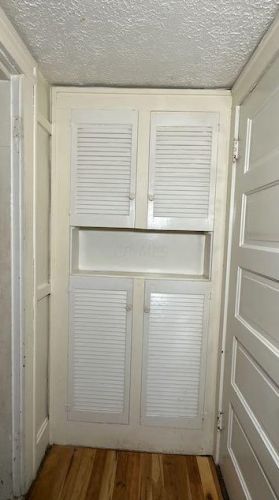 8 Belmont Ave, Mount Vernon OH  43050-1648 exterior