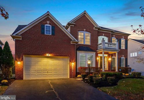 43158 Scenic Creek Way, Leesburg, VA 20176-3842