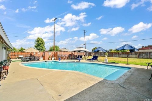 12785 Roswell Ave, Chino CA  91710-3043 exterior