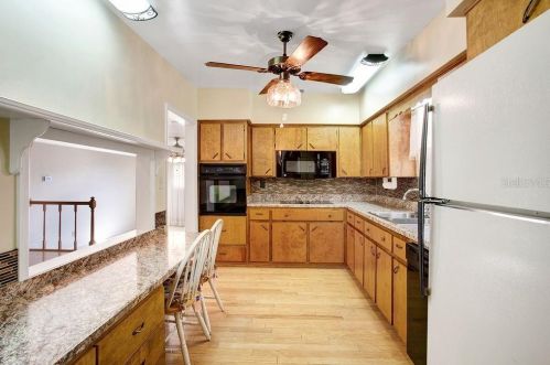 4810 Ferncreek Ave, Orlando FL  32806-7835 exterior