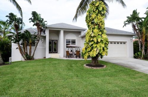 5160 Williams Dr, Fort Myers Beach, FL 33931-4022