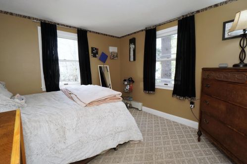 16 Beach St, Fremont NH  03044-3565 exterior