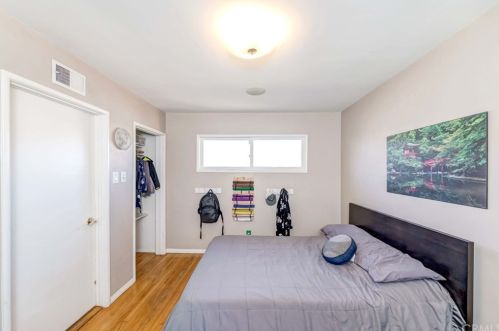 1740 Hickory Ave, Torrance CA 90503-7219 exterior